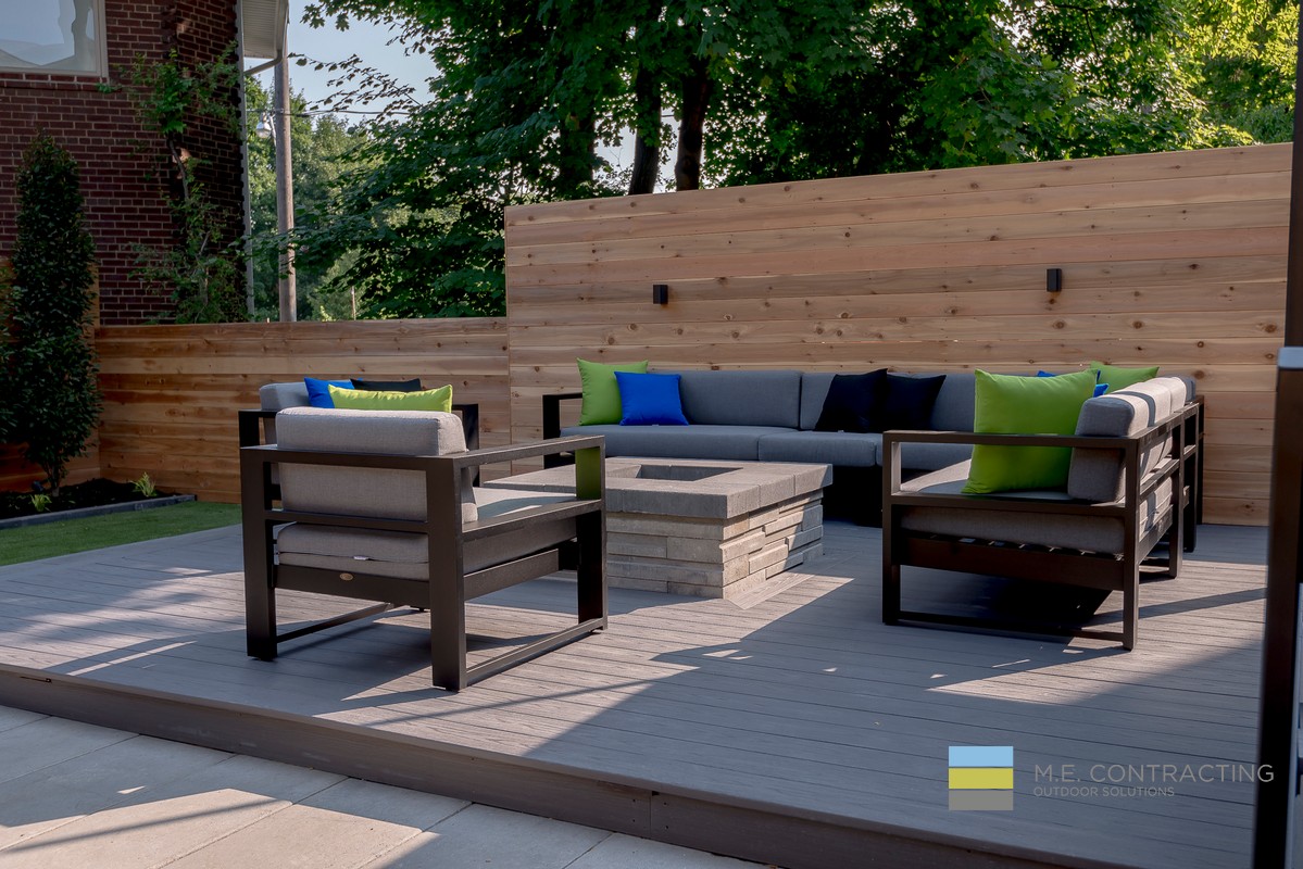 2019 deck design with outdoor kitchen and fire pit by M.E. Contracting